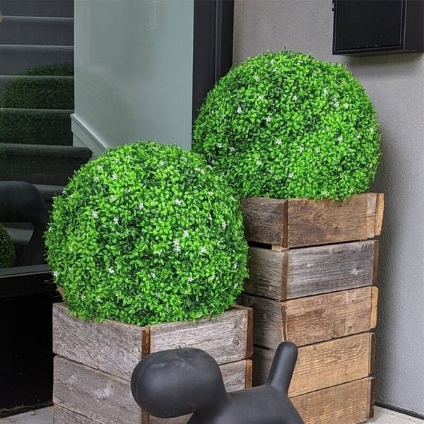 Treesphere™ Artificial Plant Topiary Ball